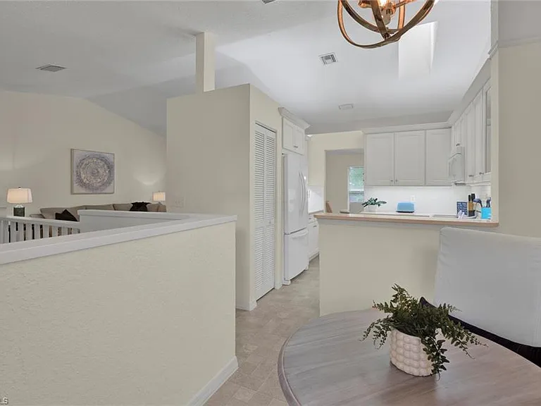 386 Emerald Bay Cir #G4 — Photo 5
