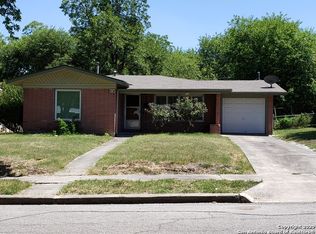 514 Adrian Dr, San Antonio, TX 78213