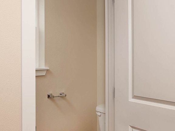 5th image of 2200 Greenview Cir Unit 44