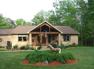 546 Cliffmont Rd, Jamestown, TN 38556