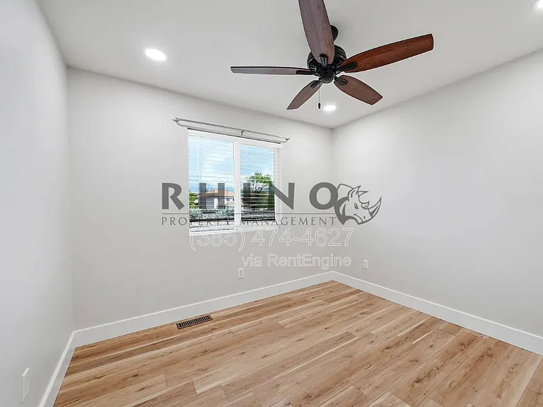 2230 N 2270th St W — Photo 5