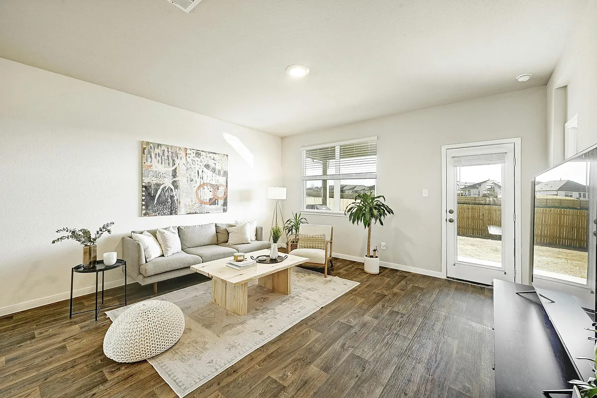 Building Photo - 204 Carolina Buckthorn Dr
