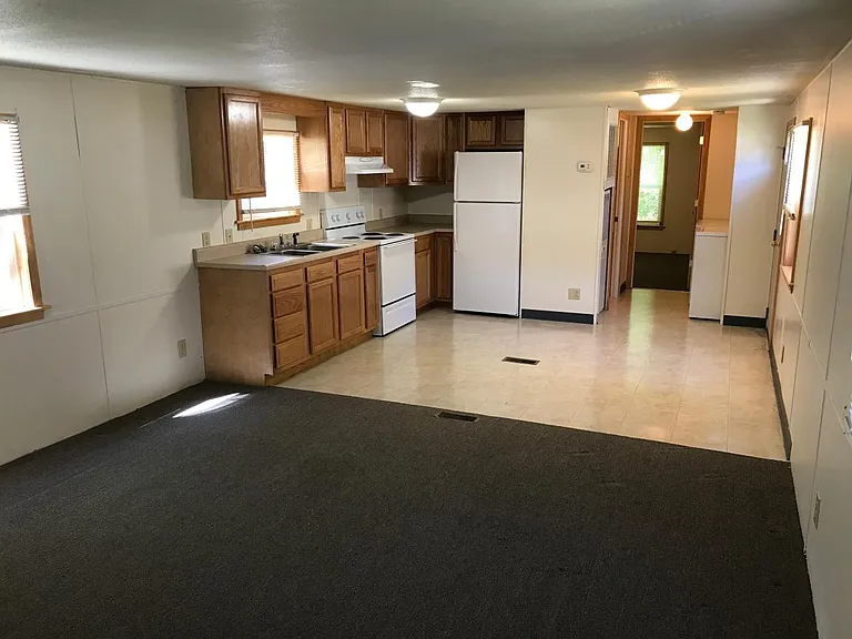 7600 Heatherstone Dr #10 — Photo 4