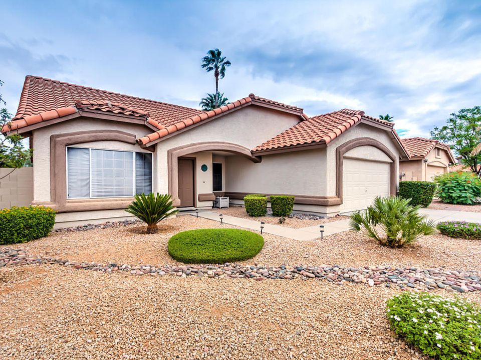 1st image of 4548 E Villa Maria Dr