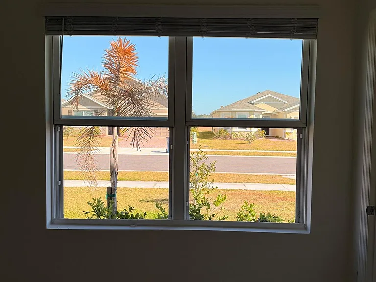 3636 Aberdeen Dr SE — Photo 3