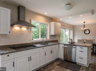 8804 Skyron Pl, Springfield, VA 22153