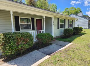 103 Hampton Ct, Jacksonville, NC 28546