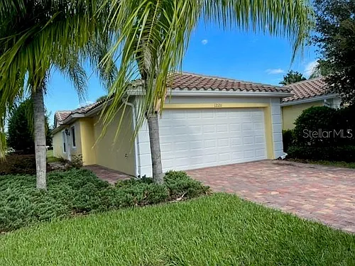 12120 Tripletail Ln Photo 1