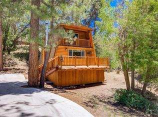 981 Villa Grove Ave, Big Bear City, CA 92314