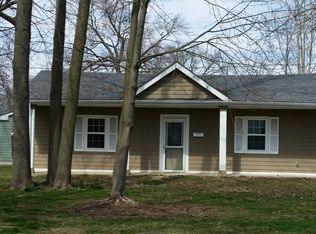 502 N Center St, Fortville, IN 46040