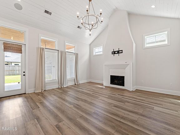 3rd image of 215 Ivory Palm Ct