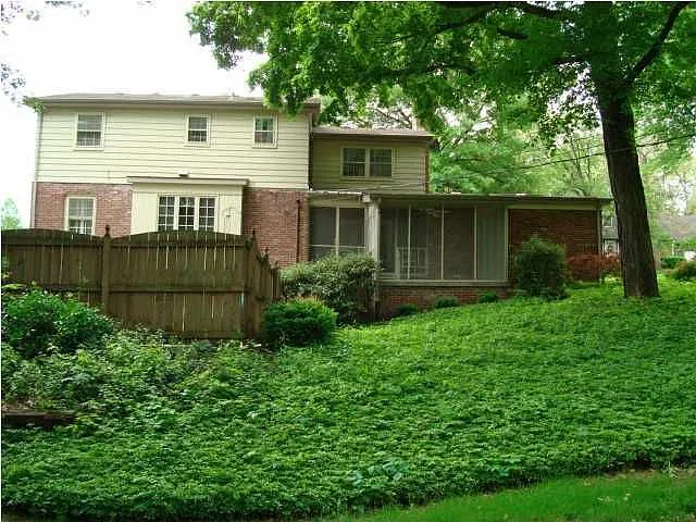 430 Kings Valley Rd photo 1