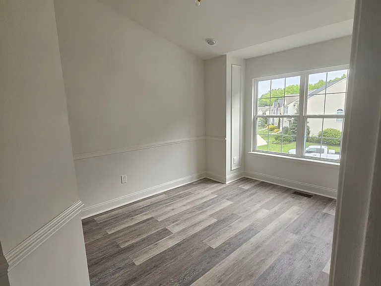 1214 Splashing Brook Dr — Photo 12