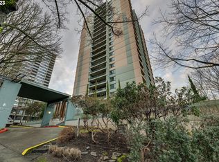 111 SW Harrison St APT 6B, Portland, OR 97201
