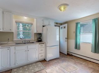 73 Highland Ave, Leominster, MA 01453
