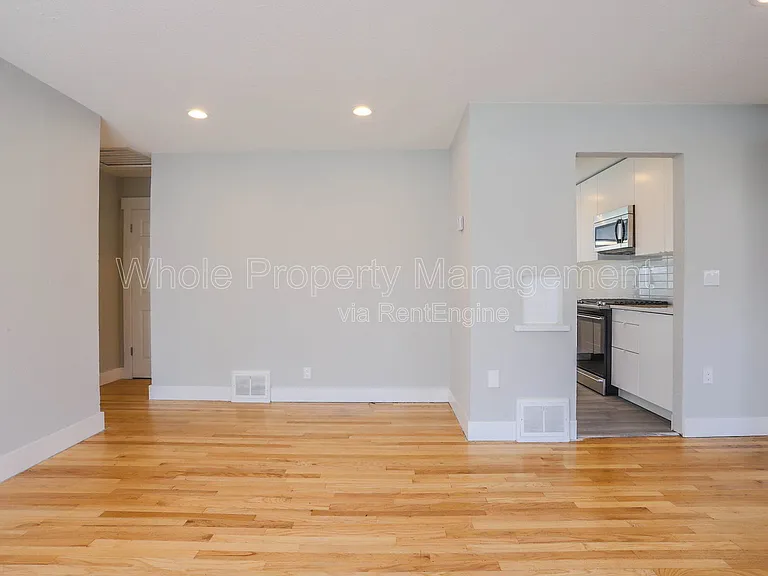 1939 Verbena St — Photo 32