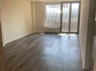 1420 Locust St APT 12R, Philadelphia, PA 19102
