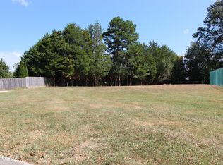 Meadow Stone Ln, Knoxville, TN 37938