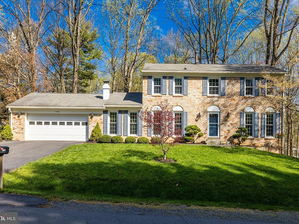 1st image of 11404 Bronzedale Dr