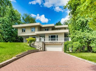 48 Silvergrove Rd, Toronto, ON M2L2N6