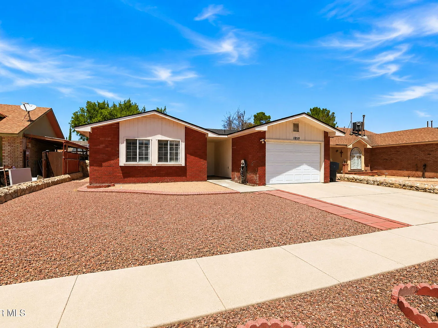 3 bed, 2.0 bath, 1060 sqft, $1,500 — Photo 3