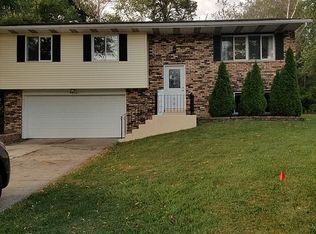 4031 Walnut Hill Cir, Crown Point, IN 46307