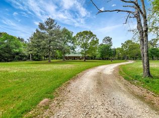 9832 Hawaii Ln, Midway, TX