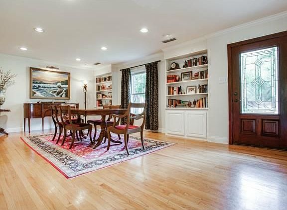 3rd image of 5868 Elderwood Dr