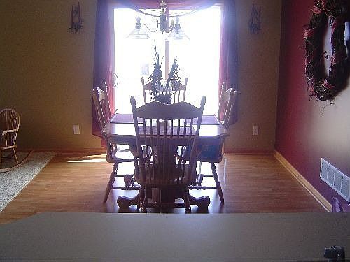 5th image of 2998 Wetmore Dr