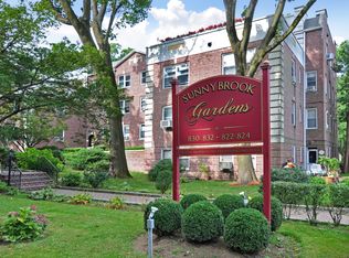 822 Palmer Rd APT 3B, Bronxville, NY 10708