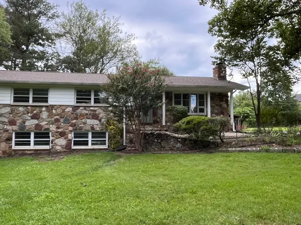 25339 Rainbow Ranch Ln, Chantilly, VA 20152
