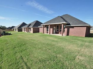 18720 Trailview Way, Edmond, OK 73012