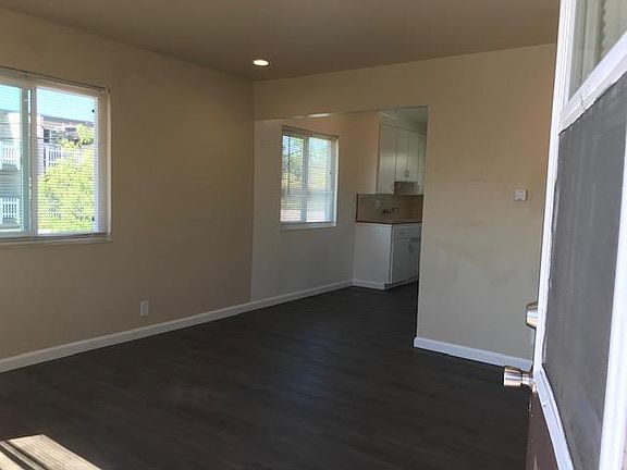 5th image of 3054 David Ave APT 1