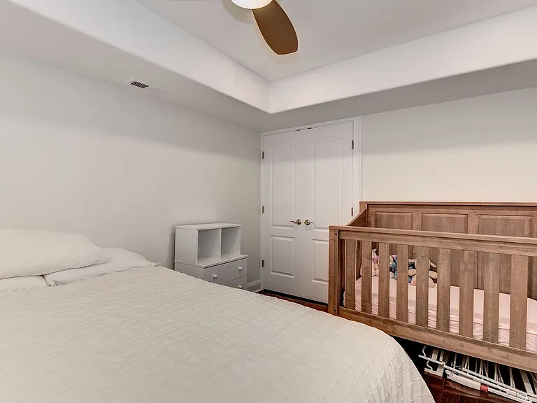 1423 Clifton St NW #1 — Photo 14