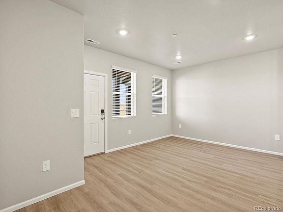 4th image of 1596 Riverplace Drive #3