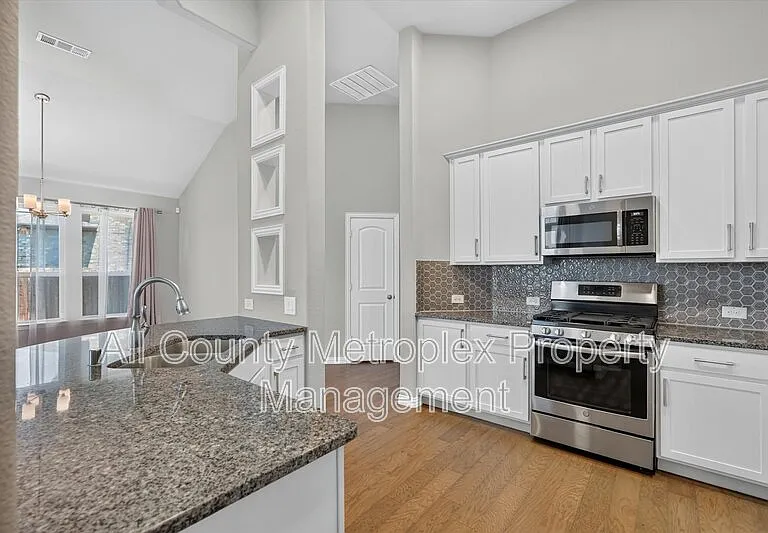 1602 Emerald Brook Ct — Photo 13