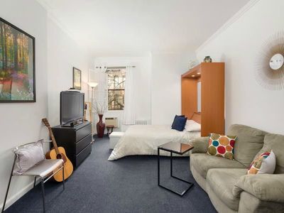 217 E 89th St APT 1C, New York, NY, 10128