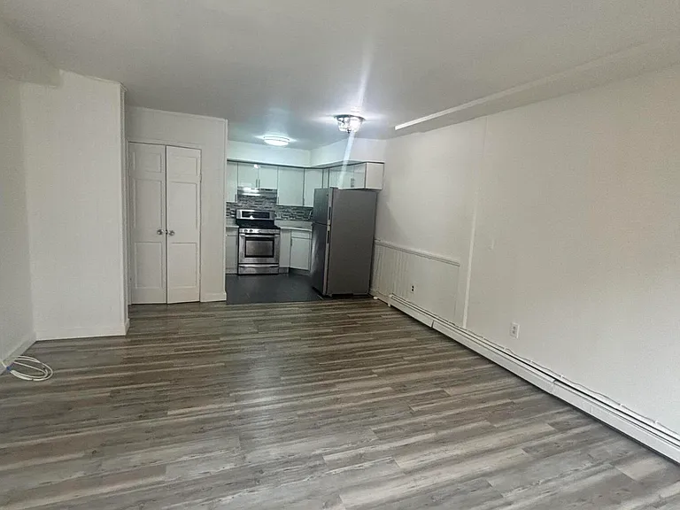 61 Daffodil Ln — Photo 3