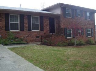 6 Hillside Dr, Hampton, GA 30228