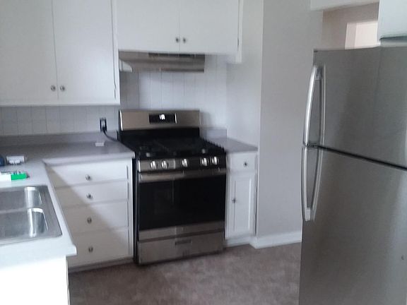 2nd image of 840 Marquette Ave