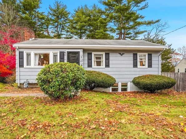 108 N Main St, Bellingham, MA 02019