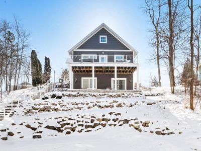 215 Wesley STREET, Williams Bay, WI, 53191