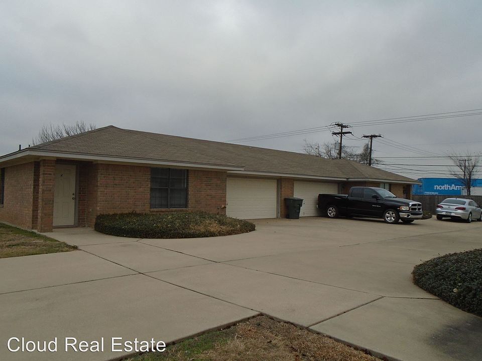 1st image of 910 McDaniel Cir #A