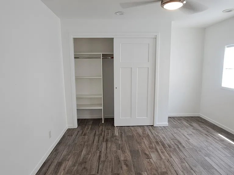 580 N Main St — Photo 12