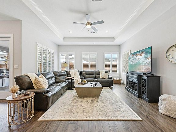 4th image of 10611 Heather Berry Ln