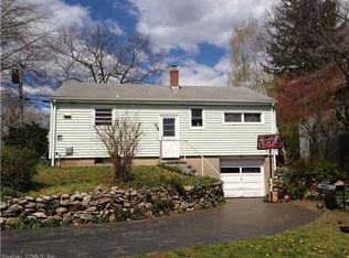 219 Pawson Rd, Branford, CT 06405