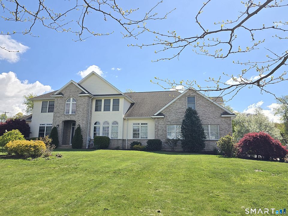 1st image of 12 Copper Beech Drive