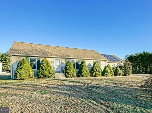 3 Huckleberry Ln, Harbeson, DE 19951