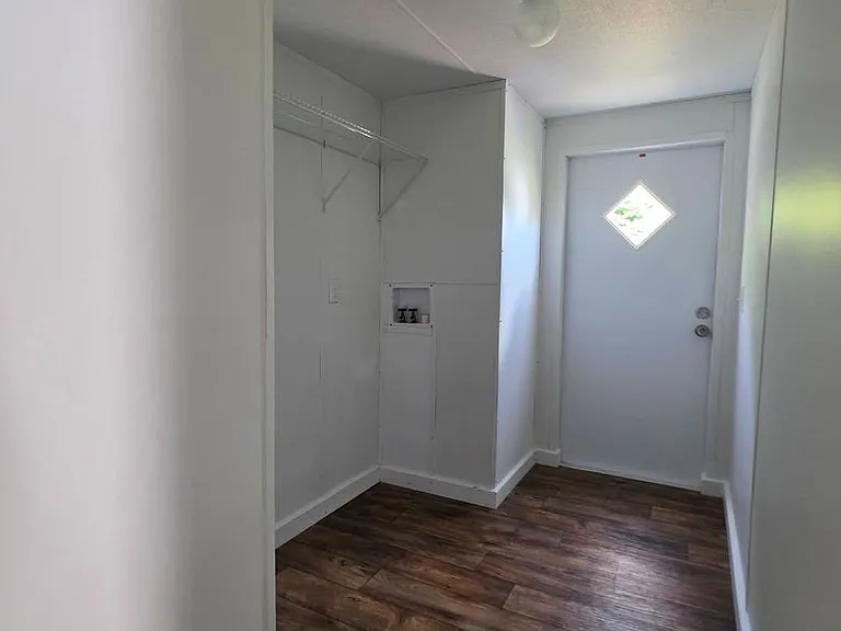 689 Bonfire Dr — Photo 8