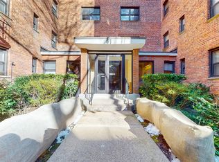 61 White Oak Street #2G, New Rochelle, NY 10801